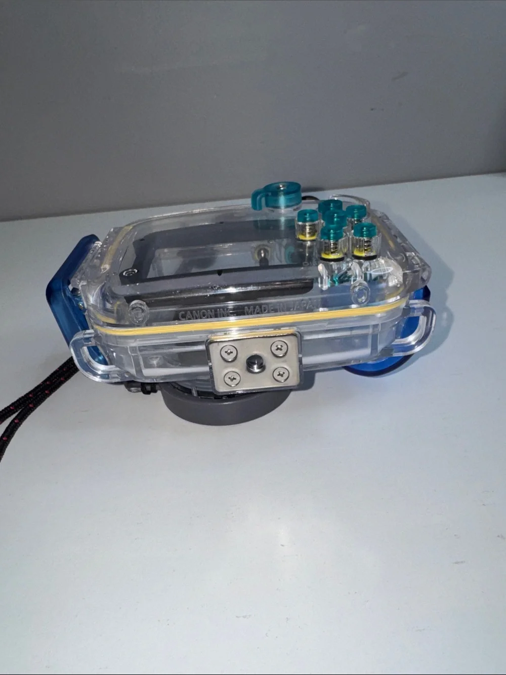 Canon WP-DC4 Waterproof Camera Housing Case for PowerShot SD600 & SD630